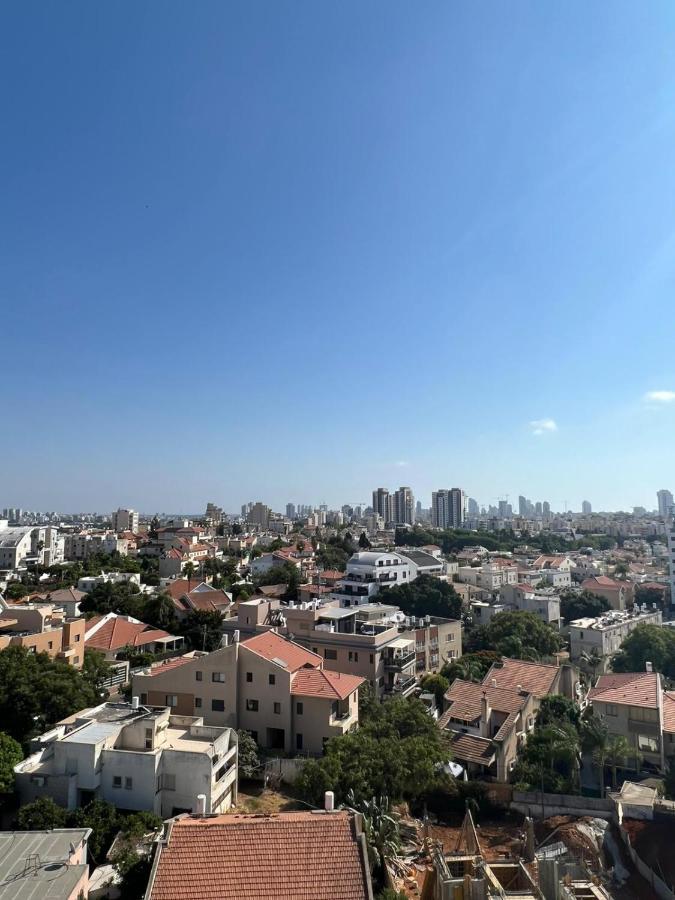סטודיו חדש ויפה עם נוף לים Apartment Netanya Bagian luar foto