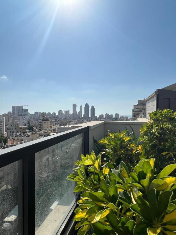 סטודיו חדש ויפה עם נוף לים Apartment Netanya Bagian luar foto