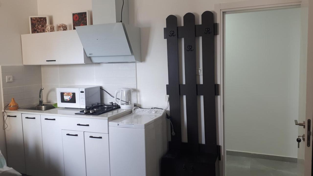 סטודיו חדש ויפה עם נוף לים Apartment Netanya Bagian luar foto